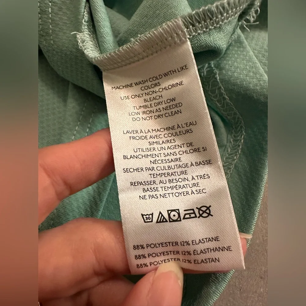 UO Without Walls Men's Tech Tee Size Small NWT - Picture 7 of 7